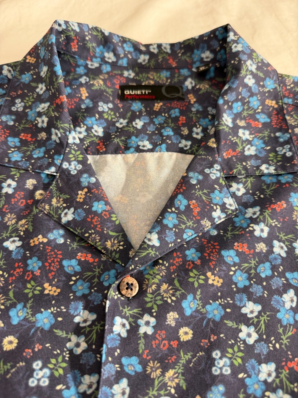 Queiti Men’s XL Performance Navy Floral Short-Sleeve Button-Down Shirt